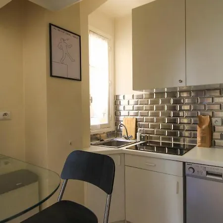 Cosy 33M With Balcony And Wifi In Paris! Lägenhet